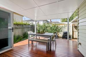 Keeler Cottage - Location and Nearby Attractions