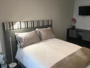 MEDISTAY - Neighborhood Attractions and Amenities