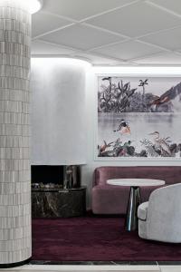 The Royce - Booking Your Stay