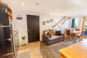 Powder 2 - Thredbo - Booking Your Stay