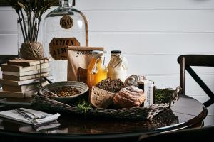 The Blackwood Sassafras - Booking Your Stay