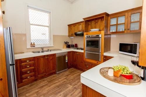 Best Central House - Sleeps 10 - About Your Stay