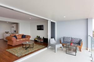 Blue Bay Beach Stay - Mandurah - About Your Stay