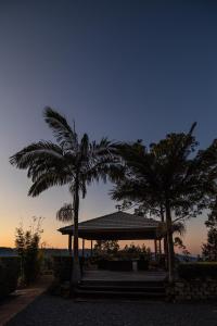 Escarpment Retreat & Day Spa for Couples - About Your Stay