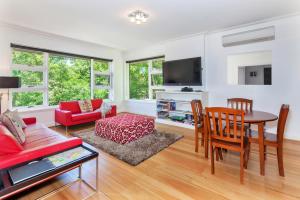 Lake Wendouree Luxury Apartments - About Your Stay