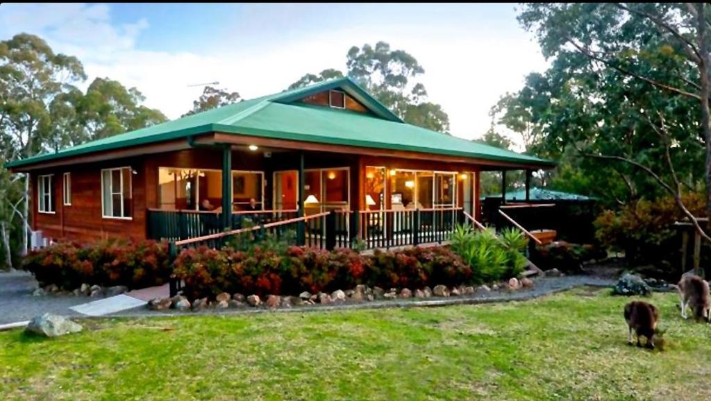 Valley View Luxury Retreat Review