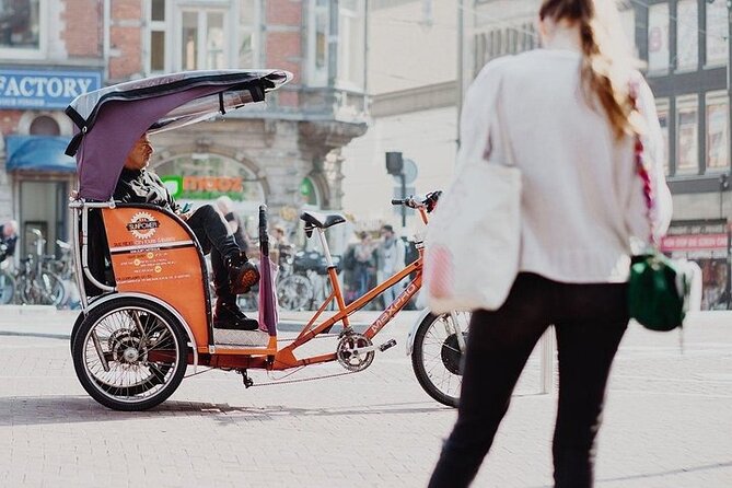 1 Hour Amsterdam City Tour in Pedicab