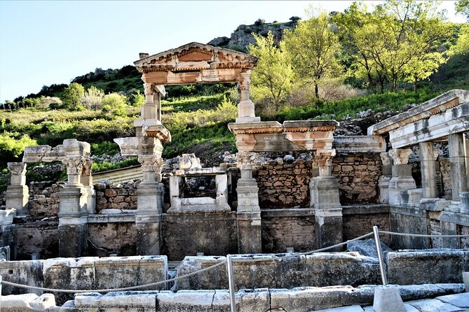 2 Days Epic Adventure Tour From Istanbul Ephesus and Pamukkale