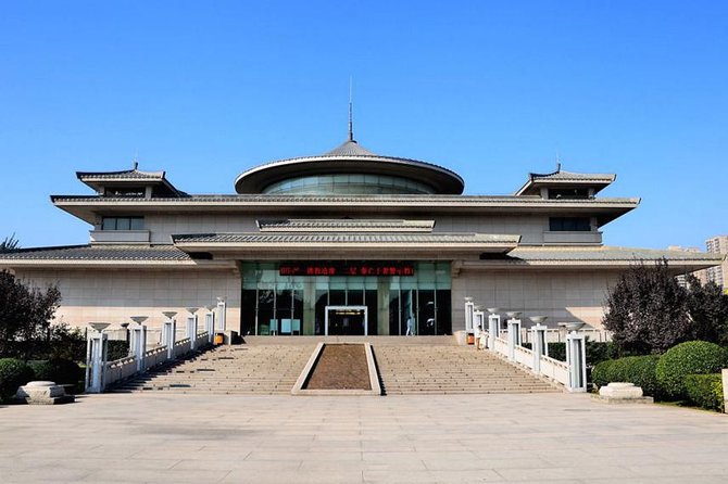 3-Day Xian Tour With Hotel From Beijing by Flight - Included Amenities and Services