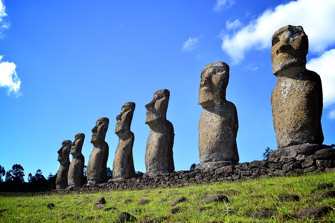 4-Days Trip to Discover Easter Island