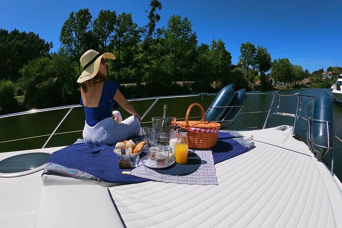 4H Private Boat Trip on the Douro River - Feel the Nature - Discover the Douro Rivers Beauty
