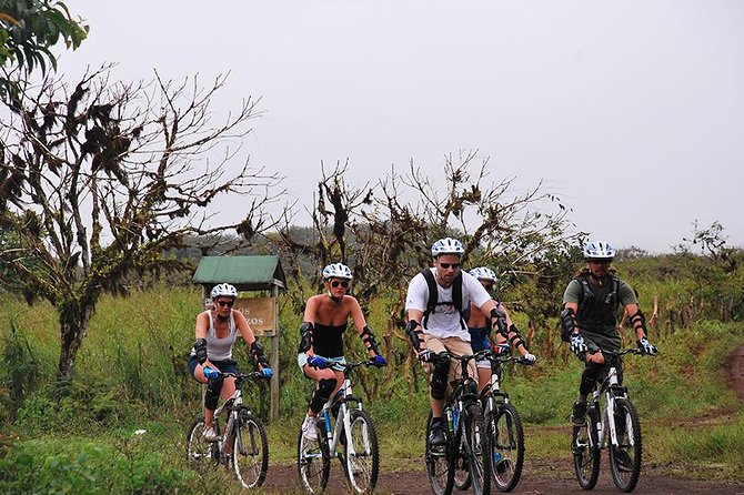 5-Day Galapagos Islands Plus Bike, Kayak, Hike, Snorkel