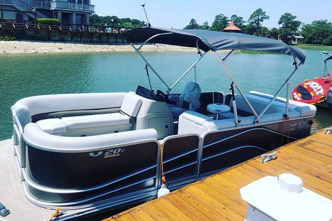 8-Hour Private Hilton Head Pontoon Boat Rental