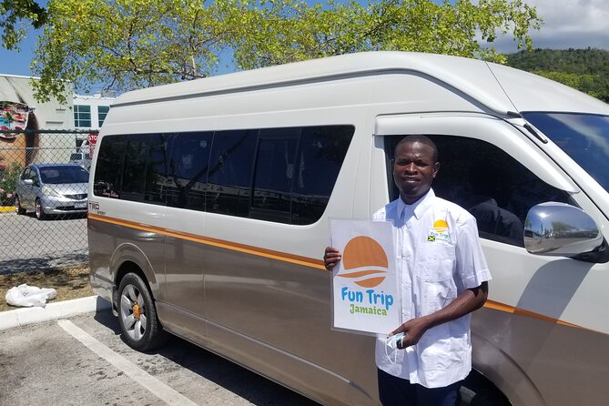 9. Grand Palladium Resort Airport Private Fun-Transfer To/From Sangster Intl