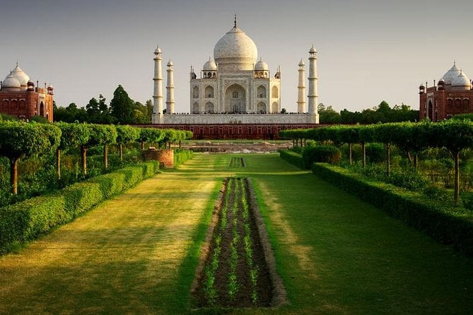 Agra Overnight Tour by Car From Delhi