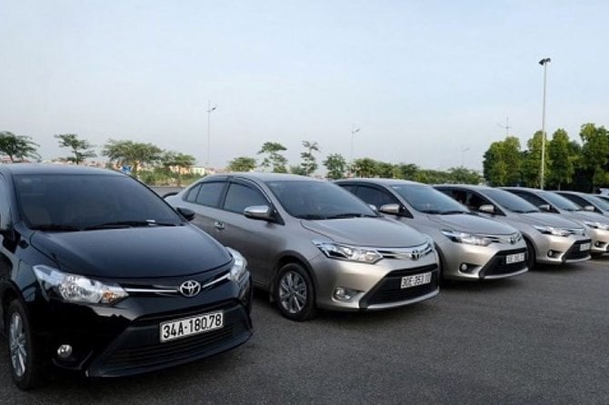 Airport Transfer From Hotel in Ho Chi Minh to Airport By 4 Seats Car - Booking Details