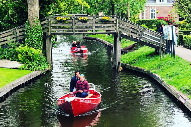 Amsterdam: Zaanse Schans & Giethoorn With Canal Cruise
