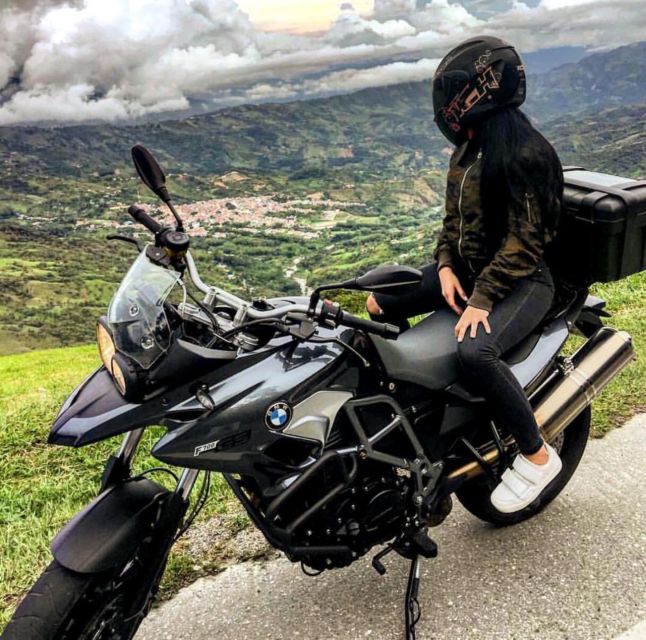 B.M.W GS F700 Motorcycle Rentals