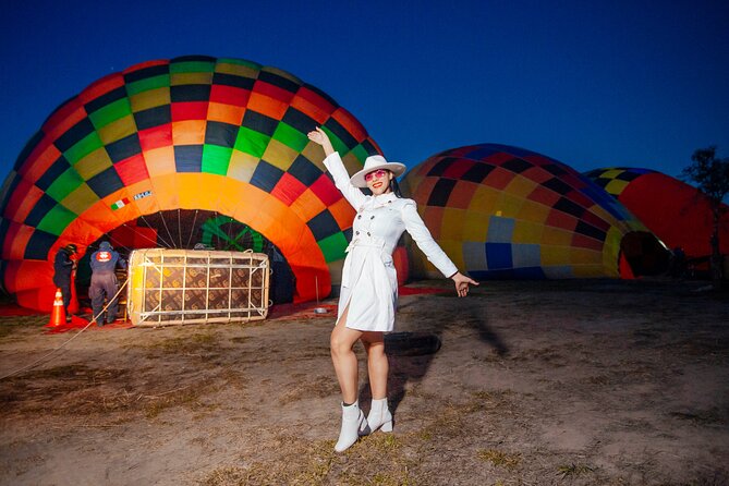 Balloon Flight + Breakfast + Pyramids + Pick up in Mexico City