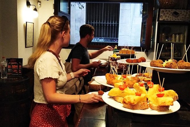 Barcelona Guided Street Food Tour and Gothic Quarter Visit - Tour Overview
