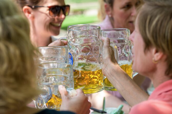 Bike Tour With the English Garden and Isar Floodplains
