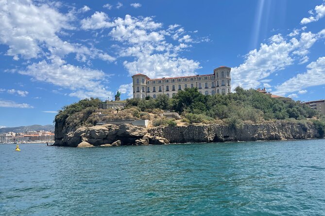 Boat Trip and Stopover at the Frioul Islands Marseille