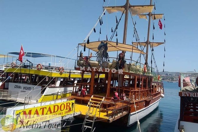 Boat Trip With Lunch Around Kusadasi Peninsula