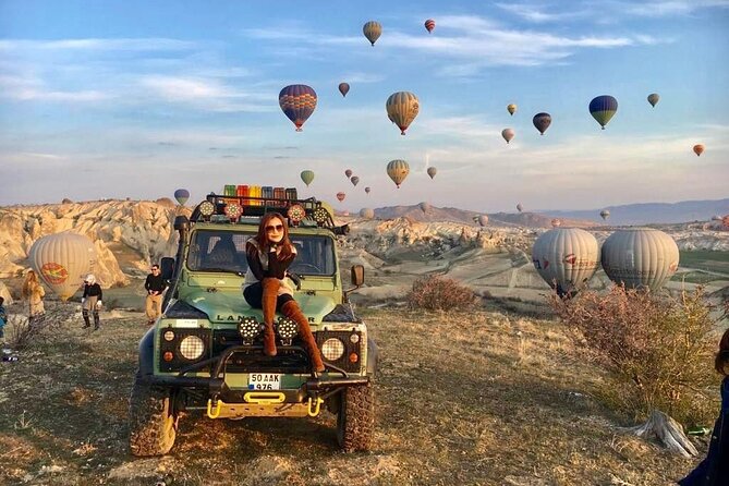 Cappadocia Private Red Tour With Luxury Car