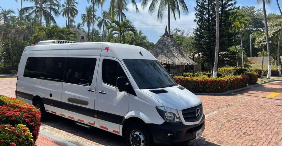 Cartagena Airport Hotel or Airport Hotel - Service Overview