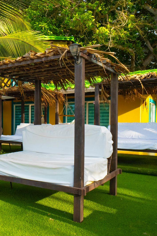 Cartagena: Excursion in Beach Club Area House+Open Bar+Lunch