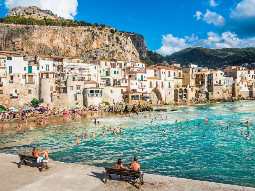 Cefalù Tour: Between History and Natural Beauty