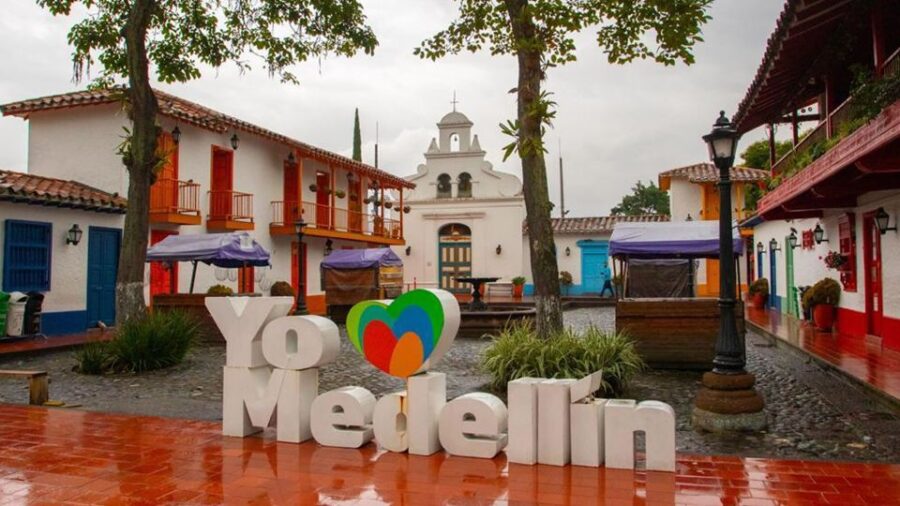 City Tour Medellin With a Chiva or a Thematic Van
