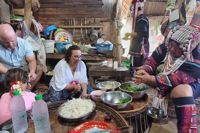 Come to Akha Village See Cooking Eatting and Dancing With Akha People - Overview of Experience