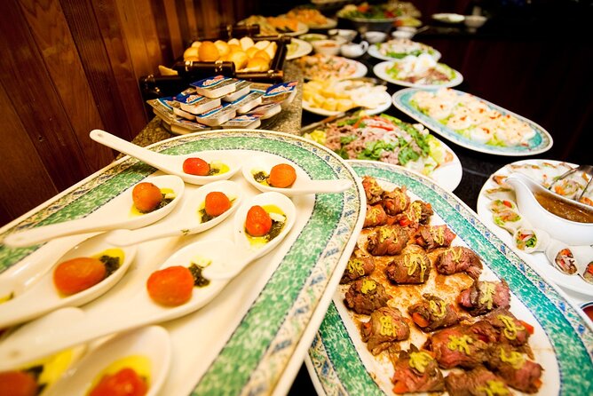 Cruise Dinner On Saigon River - Sightseeing and Culinary Experience