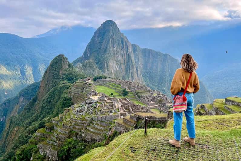 Cusco: 7 Days Touring the Cusco Region With Lodging - Tour Overview