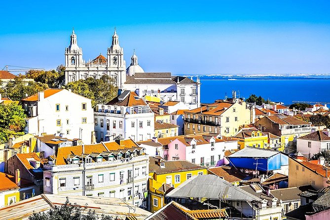 Departure Transfer: Lisbon to Lisbon Airport LIS in Business Car
