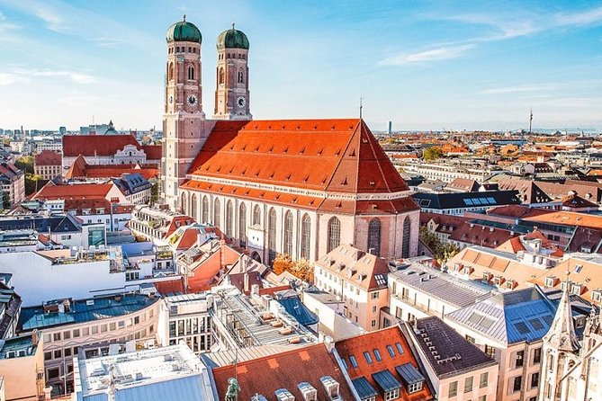 Departure Transfer: Munich to Munich Airport MUC by Business Car