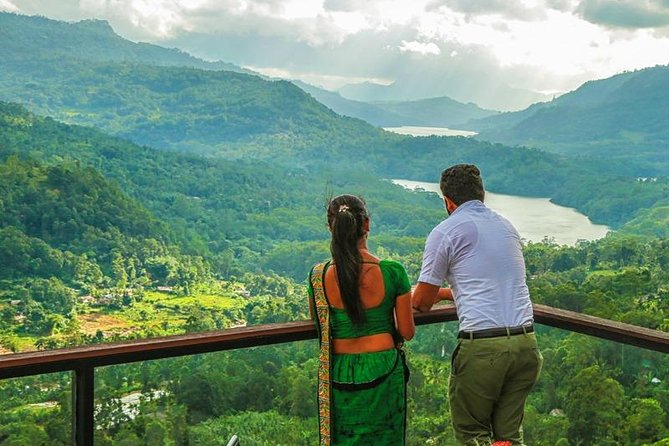 Discover Sri Lankan Beauty – 12 Days