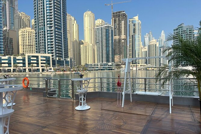Dubai Marina Luxury Cruise W/ 5 Star Buffet Dinner & Transfer - Dining and Entertainment Details