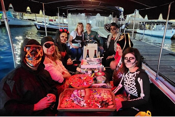 Electric Picnic Boat Rental in Newport Harbor for 12 Passengers - Overview of Electric Picnic Boat Rental