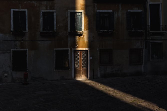 Explore the Mysteries and Secrets of Venice