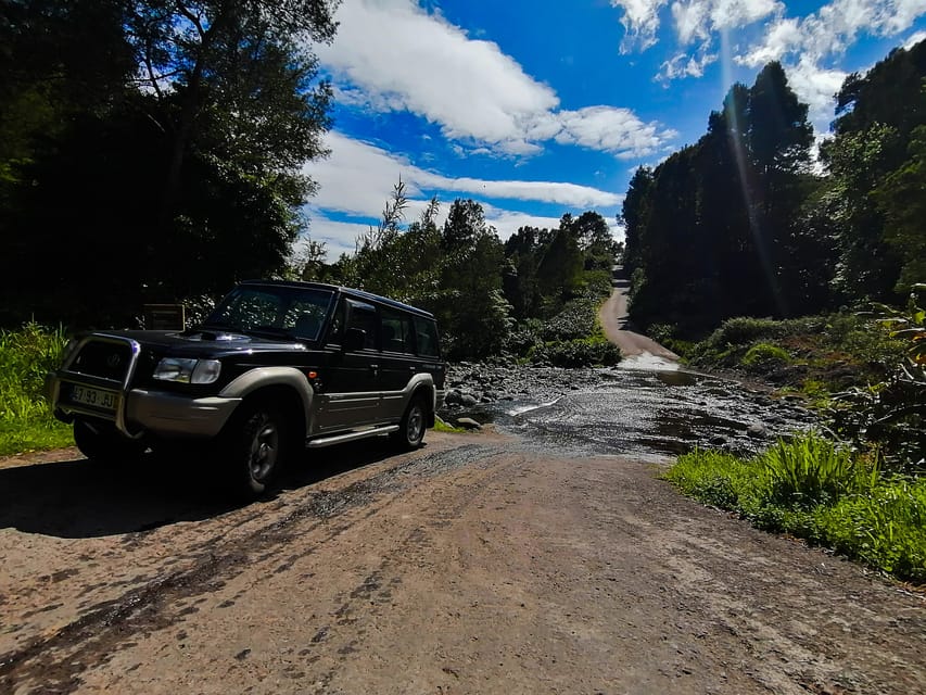 Exploring the Tenth Island Full Day Nordeste by SUV