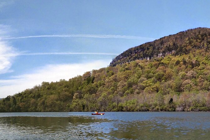 Fall Colors Kayak by Chattanooga Guided Adventures