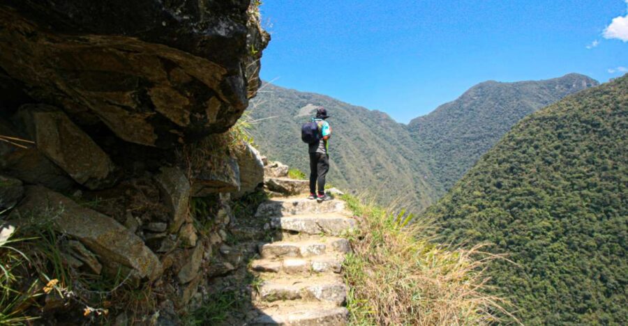 From Cusco: One-Day Inca Trail Challenge to Machu Picchu