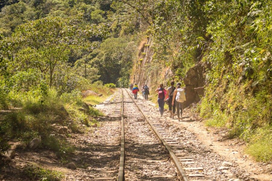 From Cusco:2-Day Round Trip Budget Transport to Machu Picchu