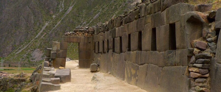 From Lima: Ica and Paracas- Sacred Valley-Machu Picchu 6D/5N