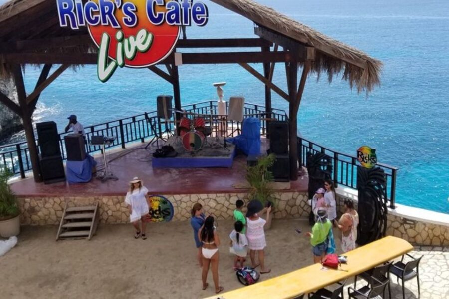 From Montego Bay: Negril Beach and Ricks Café Day Trip - Trip Overview and Pricing