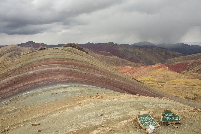 Full-Day Private Hike to Palcoyo Mountain