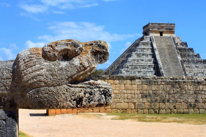 Full-Day Tour to Chichen Itza and Sacred Cenote From Cancún