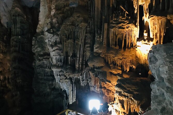 Garcia Caves + Cable Car + Guide + Transfer